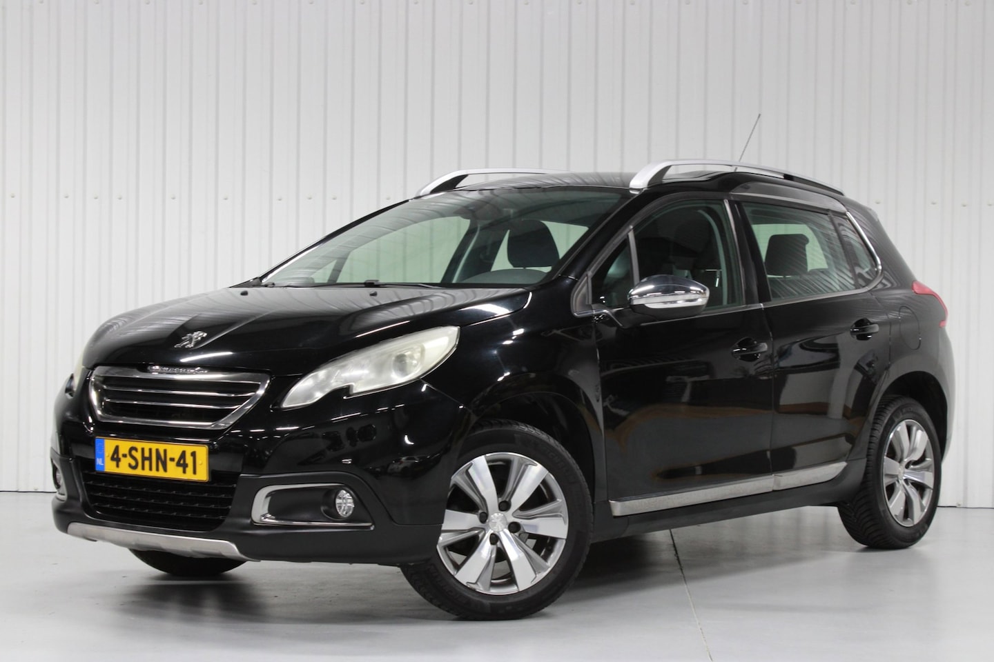Peugeot 2008 - 1.2 VTi Allure 1.2 VTi Allure - AutoWereld.nl