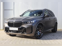 BMW X5 - xDrive50e M Sport Automaat / Panoramadak / Parking Assistant Professional / Comfortstoelen
