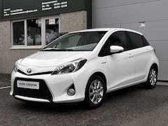 Toyota Yaris - 1.5 Full Hybrid Aspiration Navi Cruise Keyless Camera Automaat Clima