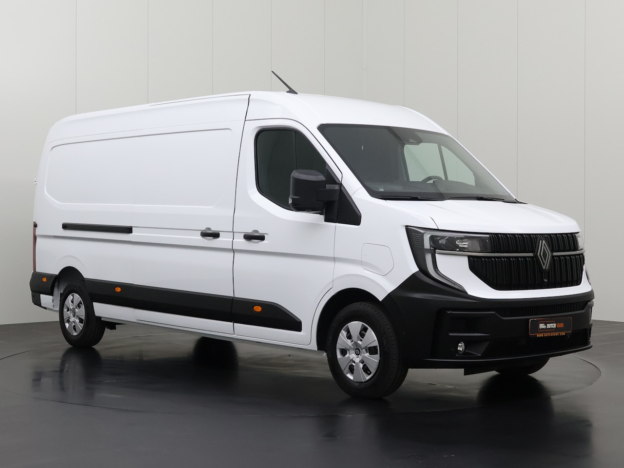 Renault Master E-Tech - 87Kwh L3H2 | Zeer Compleet !! | Direct Rijden !!! | 2300Kg Trekhaak | 10" Multimedia+Googl - AutoWereld.nl