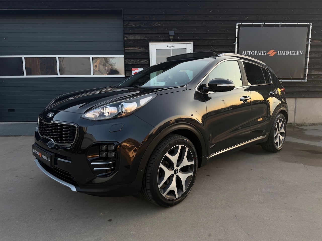 Kia Sportage - 1.6 T-GDI 4WD GT-Line Pano Leder Trekhaak - AutoWereld.nl