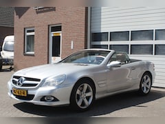 Mercedes-Benz SL-klasse Cabrio - 350 Stoelverwarming, Stoelverkoeling, Parkeer sensoren voor en achter, xenon, nek verwarmi