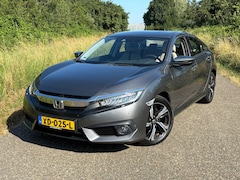 Honda Civic - 1.5 i-VTEC Executive Aut/Leder/Camera/Schuifdak