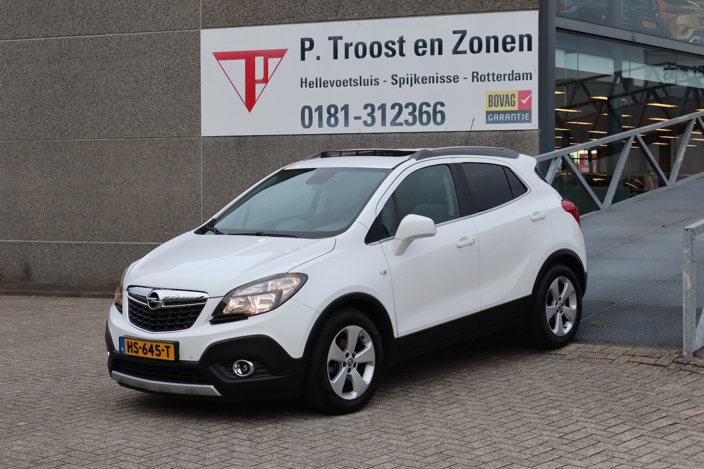 Opel Mokka - 1.4 T Cosmo Nederlandse auto/Panoramadak/Stoelverwarming/Stuurverwarming/Achteruitrijcamer - AutoWereld.nl