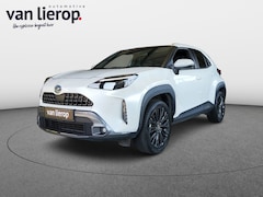 Toyota Yaris Cross - 1.5 Hybrid AWD-i Trail PANO | TREKHAAK