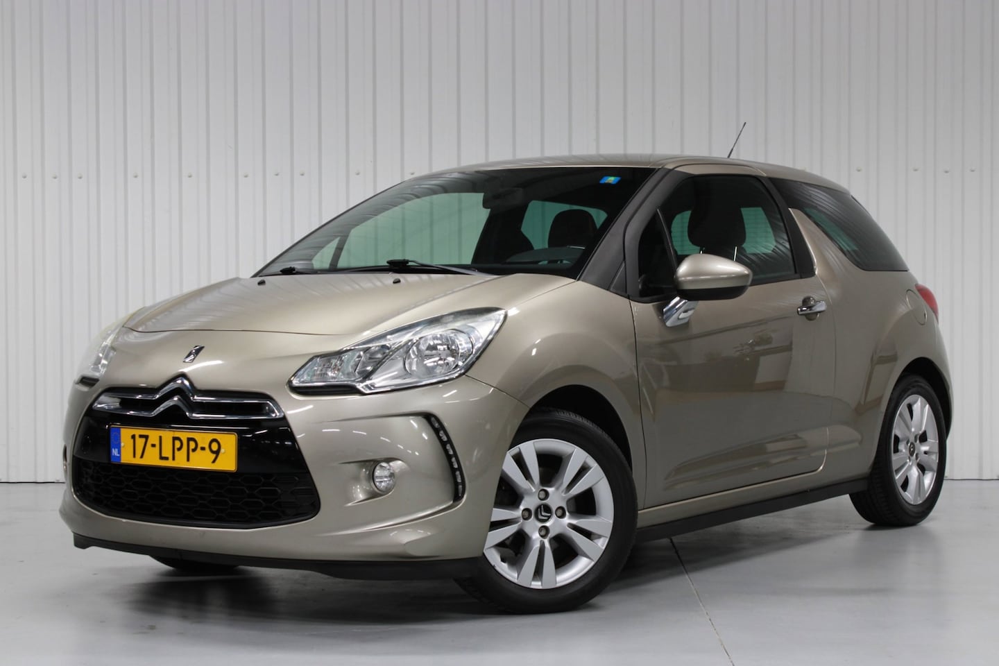 Citroën DS3 - 1.4 Chic 1.4 Chic - AutoWereld.nl
