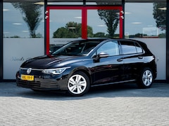 Volkswagen Golf - 1.5 TSI Life | Navigatie | Stoelverwarming | IQ Light | Stuurwiel Verwarmd | Achteruitrijc