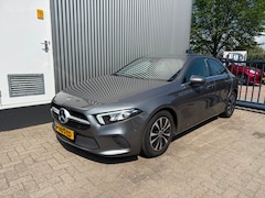 Mercedes-Benz A-klasse - 180 d Business Line / AUTOMAAT / 1E EIGENAAR / HALF LEDER / NL-AUTO / STOELVERWARMING / NA