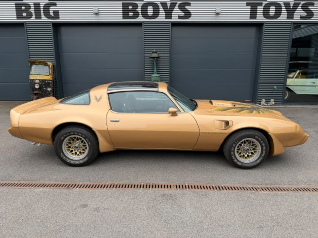 Pontiac Trans Am - Firebird 6.6 Targa - AutoWereld.nl