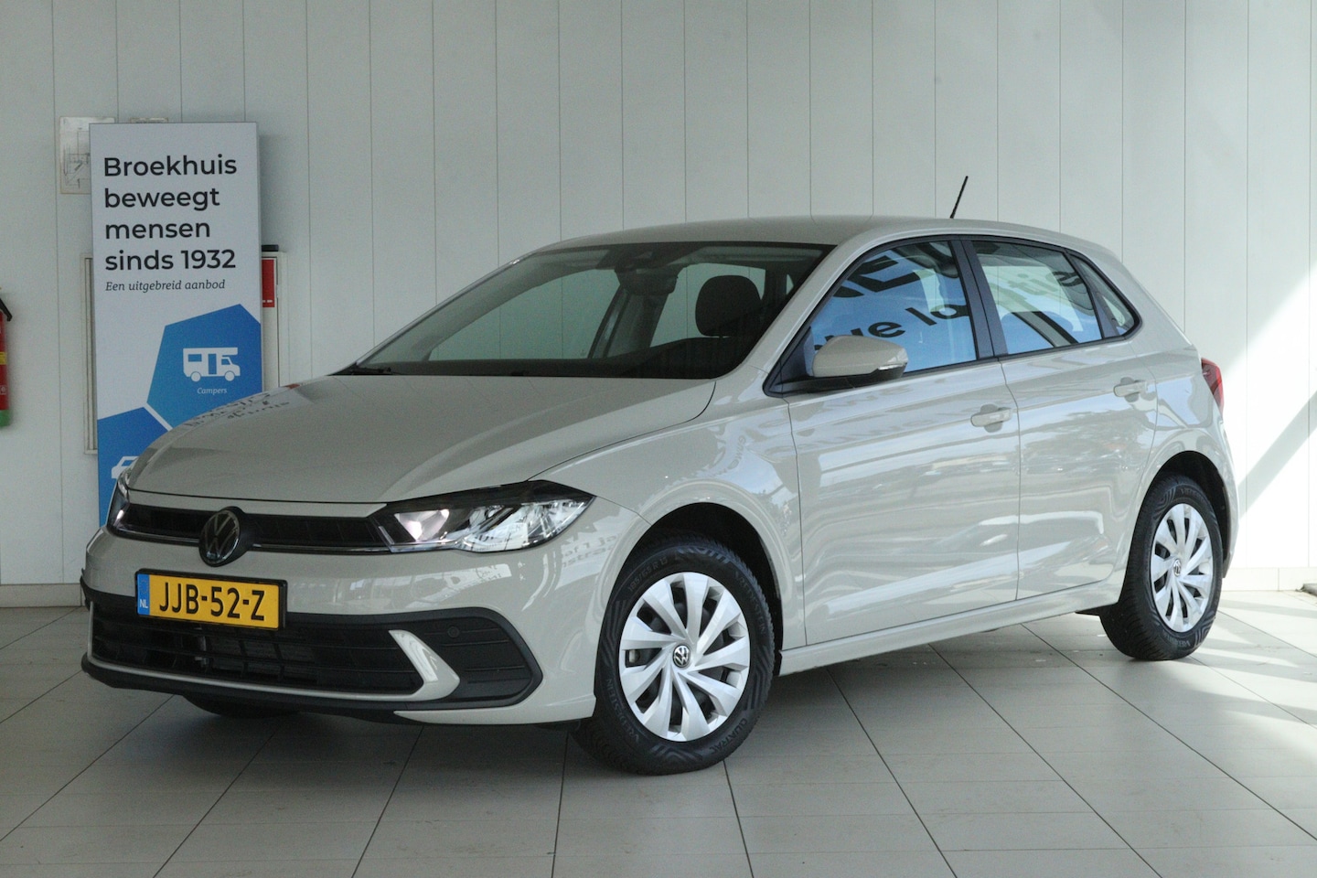 Volkswagen Polo - 1.0 MPI Edition | Cruise Control | Carplay | Airco | Sensoren | LMV | LED | Virtual Cockpi - AutoWereld.nl