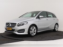 Mercedes-Benz B-klasse - 180 Ambition | Trekhaak | Org NL | Navigatie | 125.000 KM |