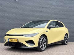Leapmotor B05 - ProMax Design 67.1 kWh CarPlay | Glazen Dak | WLTP 482km Range | Adaptive Cruise Control |