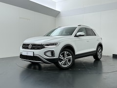 Volkswagen T-Roc - 1.0 TSI Life | 110 PK | Adaptive Cruise Control | Achteruitrijcamera | LED verlichting | G