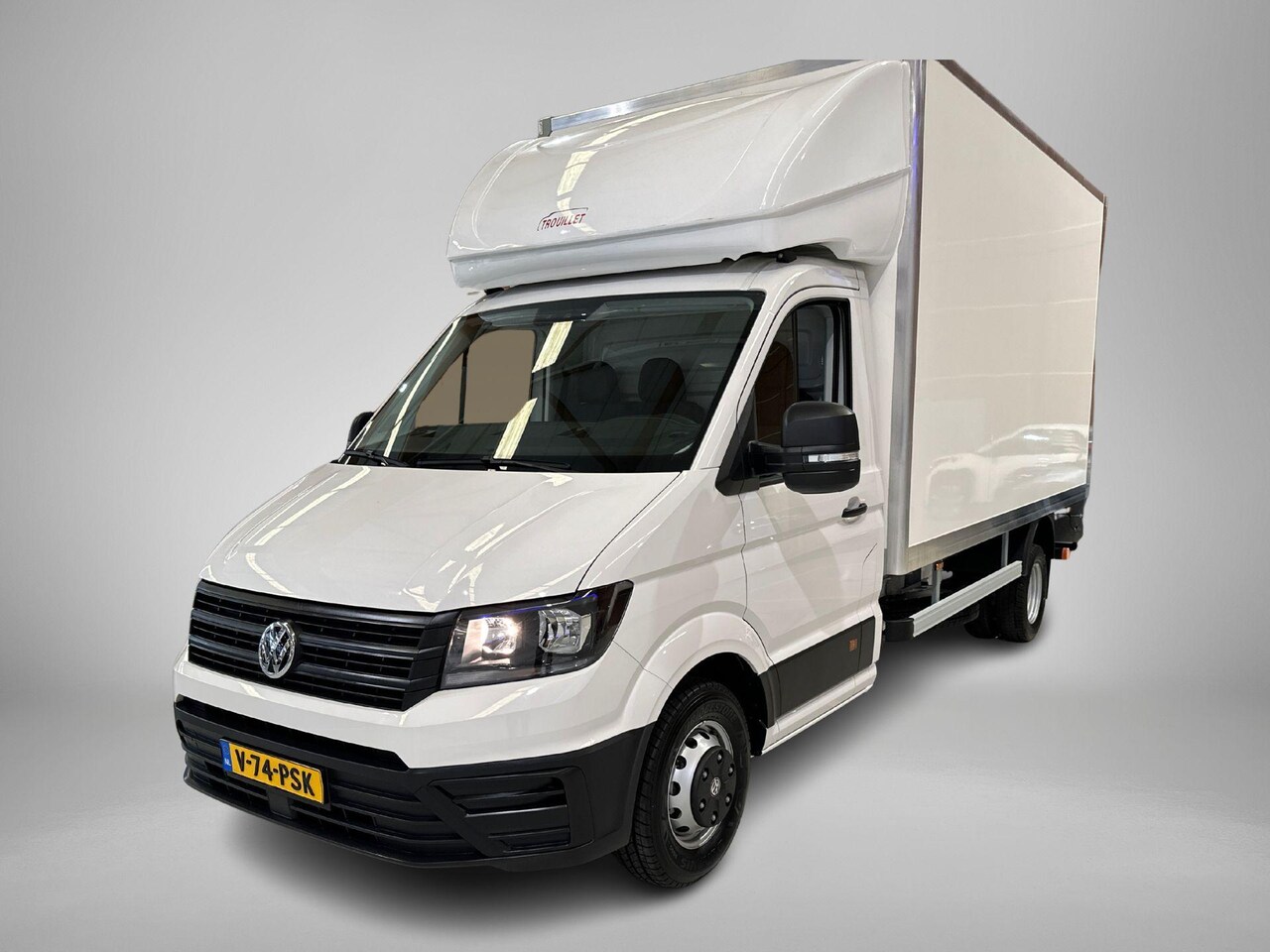 Volkswagen Crafter - 50 2.0 TDI L4 RWD 163PK Bakwagen | Automaat | Cruise Control | Airco | Navigatie | Dhollan - AutoWereld.nl