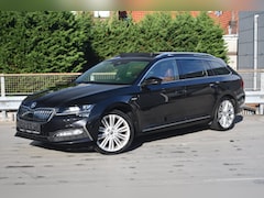 Skoda Superb Combi - 1.4 204pk L&K iV PHEV | ACC | Volledig lederen stoelen | Elektrisch verstelbare stoelen in