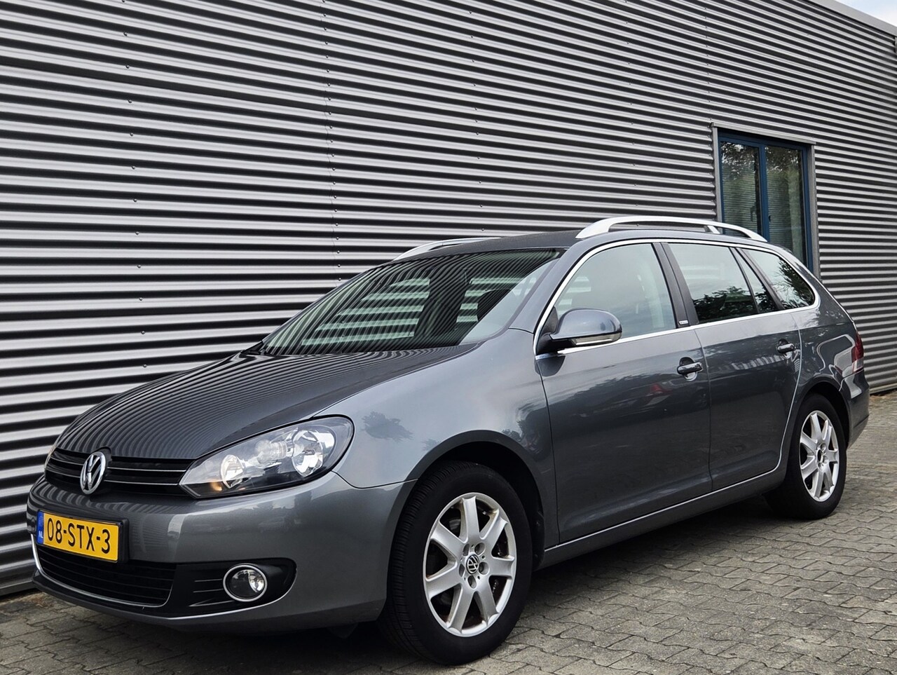 Volkswagen Golf Variant - 1.2 TSI Style BlueMotion 11-2011 Platinum Grey Metallic - AutoWereld.nl