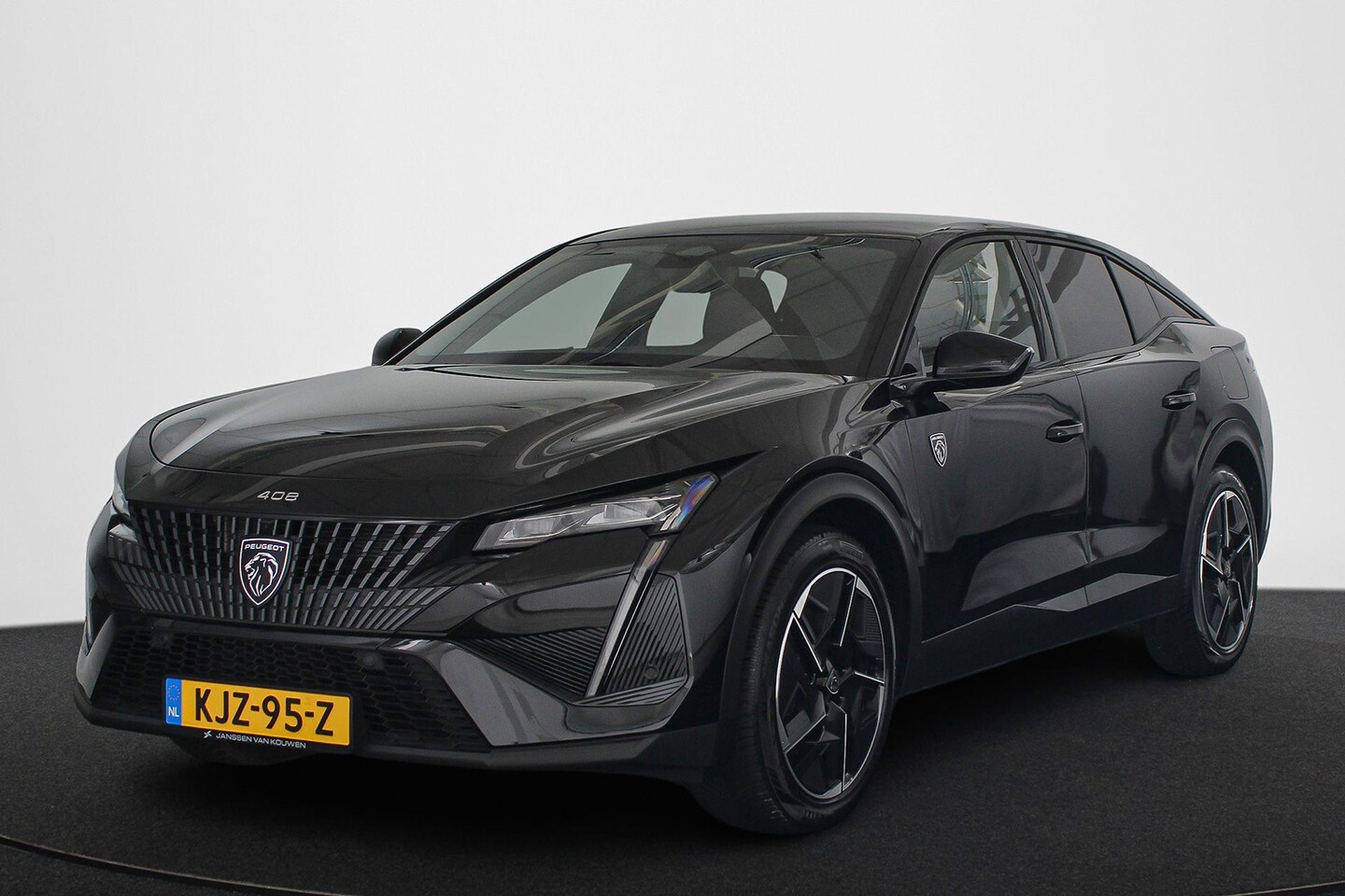 Peugeot 408 - 1.6 HYbrid 225 EAT8 GT FOCAL Alcantara Massage 360 Camera - AutoWereld.nl