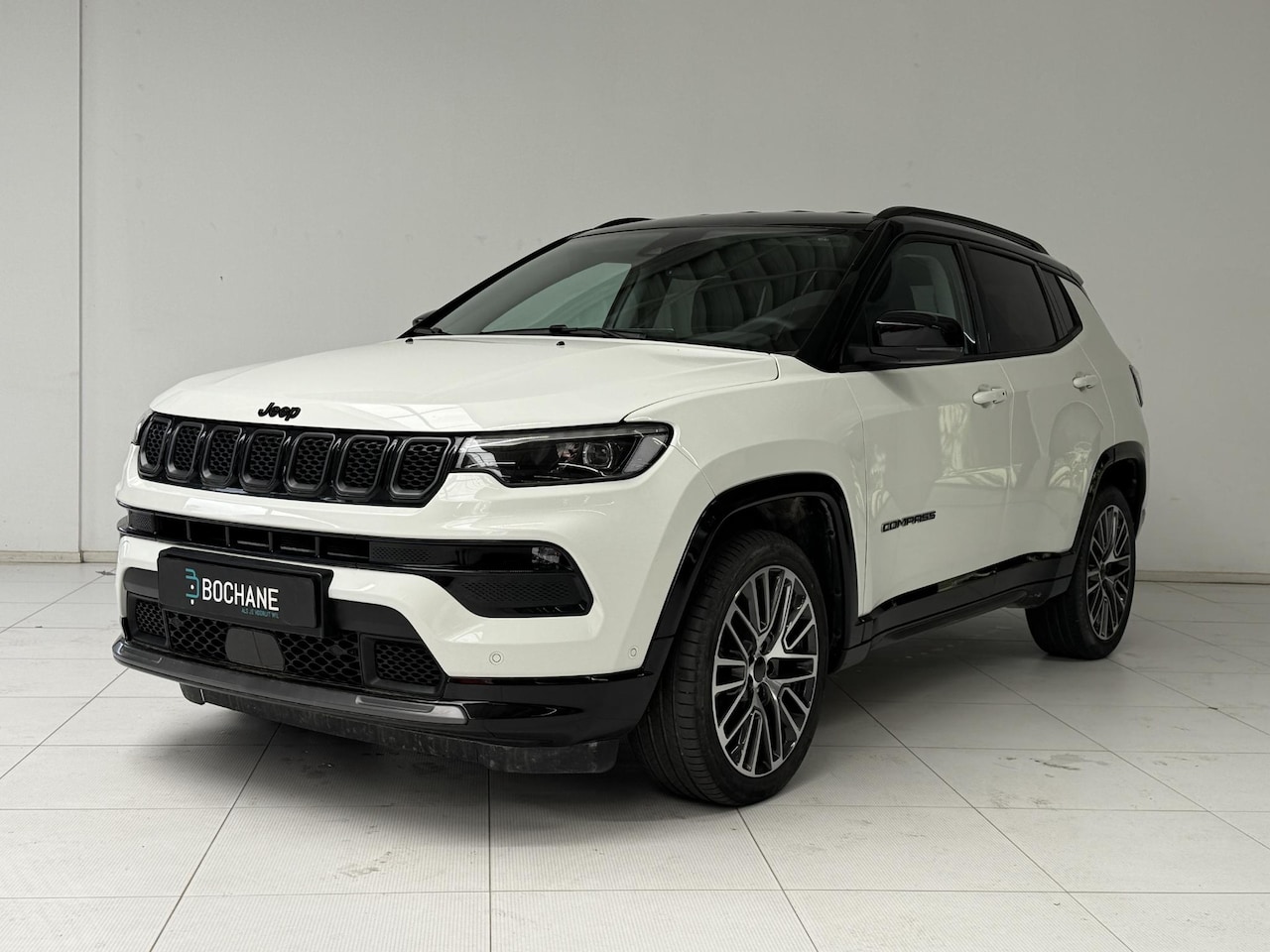 Jeep Compass - 1.5T e-Hybrid Summit | Apple CarPlay / Android Auto | Achteruitrijcamera | Adaptive Cruise - AutoWereld.nl