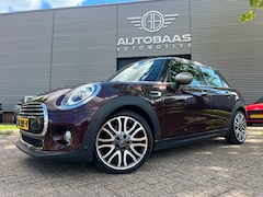 MINI 5-Deurs - 1.5 Cooper Chili Automaat +NLAUTO+PANORAMADAK+LEDER+HEAD-UP DISPLAY+FULL LED+18 INCH+STOEL
