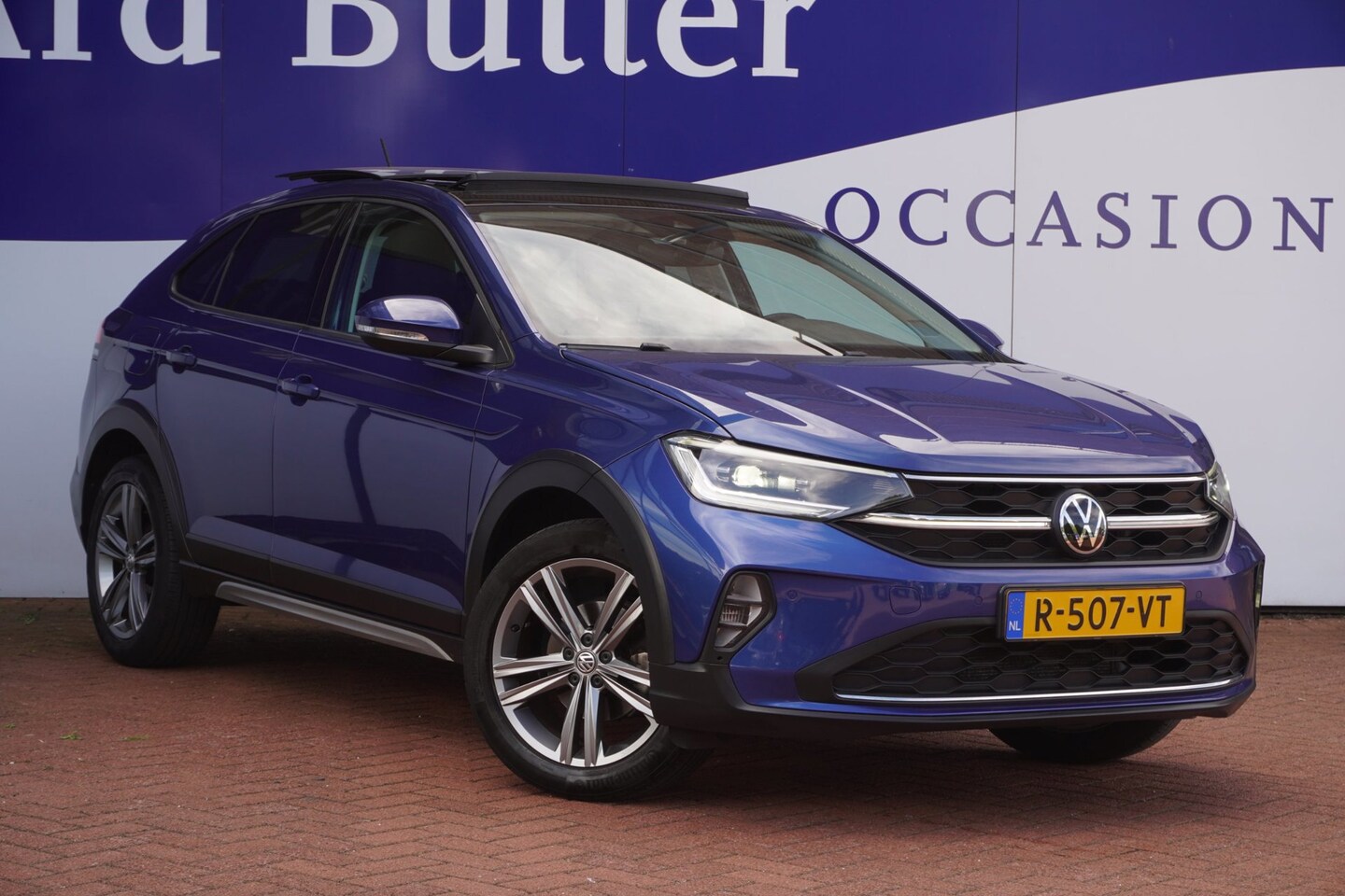Volkswagen Taigo - 1.0 TSI Life Business / MatrixLED / Virtual / Pano-dak / Stoelverw. / Afn-trekhaak / DEALE - AutoWereld.nl