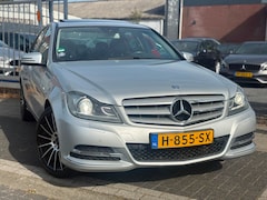Mercedes-Benz C-klasse - 180 Prestige Avantgarde Edition | Schuifdak | Xenon | 18” LMV | Half Leder |