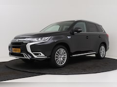 Mitsubishi Outlander - 2.4 PHEV Intense+ | Trekhaak | Schuif-/Kanteldak | 68.000 KM | Org NL | Stuurverwarming |
