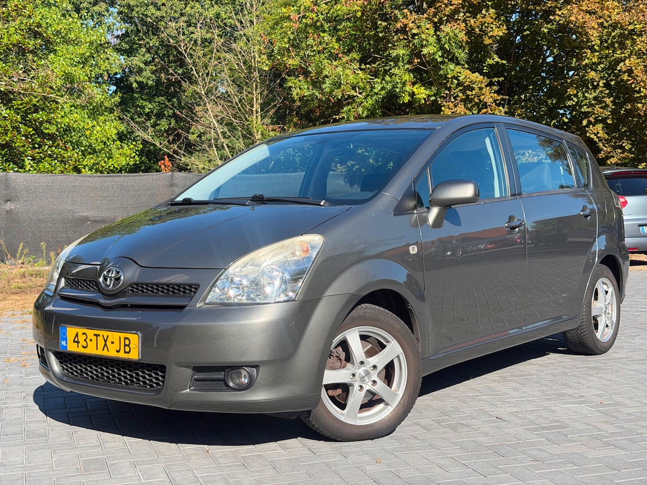 Toyota Corolla Verso - 1.8 VVT-i Sol/LPG-G3/Clima/Cruise/LMV/Trekhaak/NAP - AutoWereld.nl