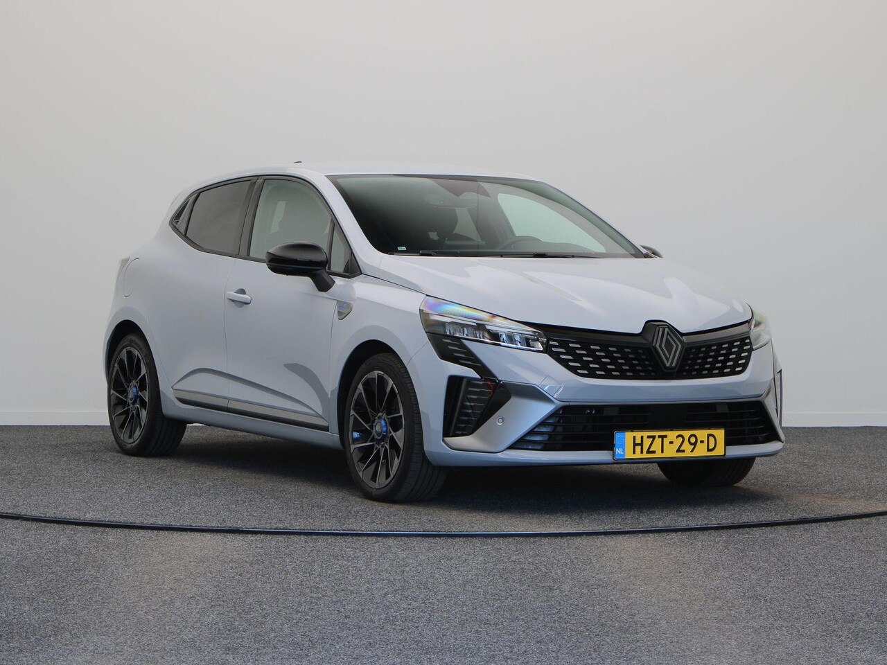 Renault Clio - E-Tech Full Hybrid 145pk esprit Alpine | Stoel- en stuurwielverwarming | Achteruitrijcamer - AutoWereld.nl