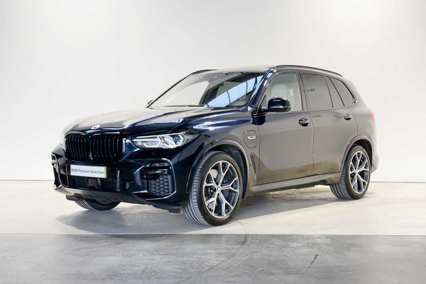 BMW X5 - xDrive45e High Executive - AutoWereld.nl