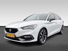SEAT Leon Sportstourer - 1.0 eTSI 110pk DSG-7 FR Business Intense Automaat