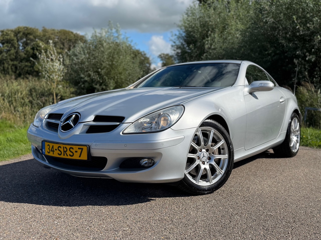 Mercedes-Benz SLK-klasse - 350 / Cabrio Hardtop / 2de Eigenaar / Ledere Stoelen Verwarmd en Airco / Navi / Full Optio - AutoWereld.nl
