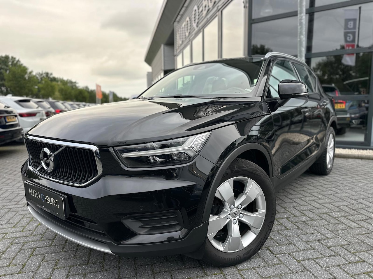 Volvo XC40 - 1.5 T2| 1e eig.| Automaat| Carplay| 2022| Adapt.cruise| Navi| Led| Digitaal Display - AutoWereld.nl
