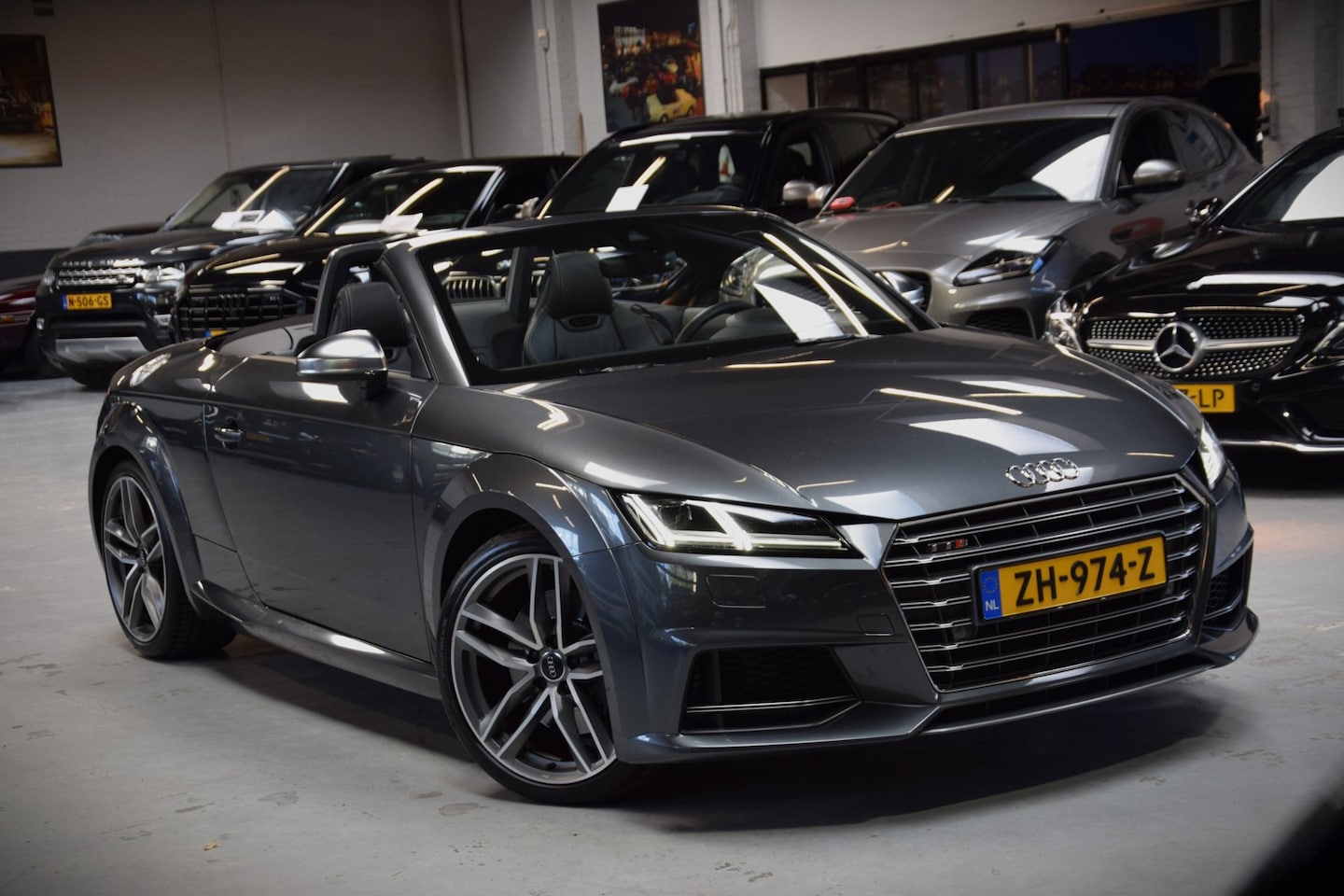 Audi TT Roadster - 2.0 TFSI TTS Quattro|Navi|310pk!!|Dealer onderhouden|Airscarf|RS-Seats - AutoWereld.nl