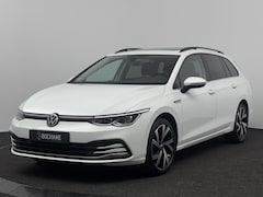Volkswagen Golf Variant - 1.5 eTSI Style | Trekhaak | Panoramadak | Winter Pakket | Camera |