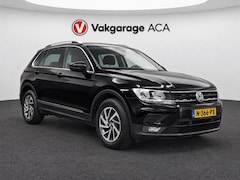 Volkswagen Tiguan - 1.4 TSI Comfortline Business // NAVI // TREKHAAK // PDC // ADAPTIVE CRUISE // STOELVERWARM