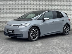 Volkswagen ID.3 - First Max 58 kWh | Panoramadak | Trekhaak | Achteruitrijcamera | Stoelverwarming |