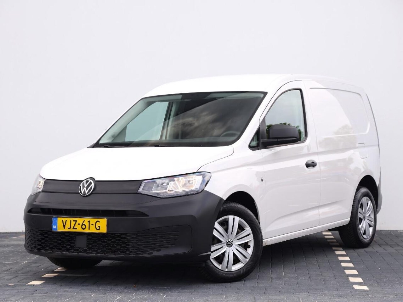 Volkswagen Caddy Cargo - 2.0 TDI Economy Business | Airco | Cruise control | Navigatie via App connect | Trekhaak | - AutoWereld.nl