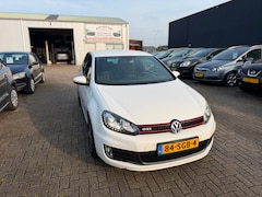 Volkswagen Golf - 2.0 GTI