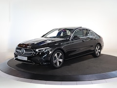 Mercedes-Benz C-klasse - 180 Business Solution | Panoramaschuifdak | Trekhaak | Achteruitrijcamera | Verwarmde stoe
