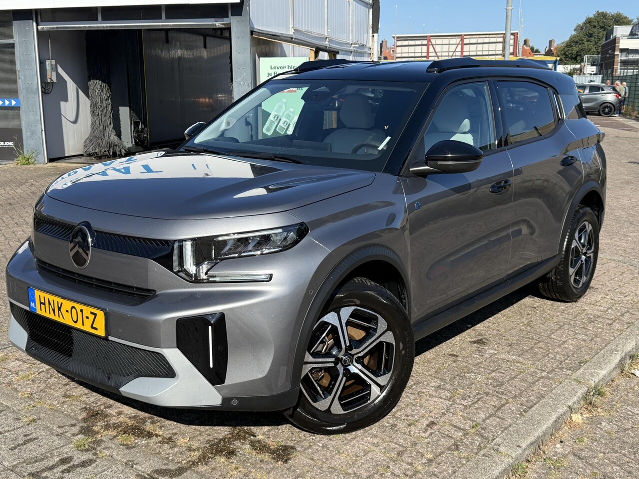Citroën Ë-C3 Aircross - Max 113pk 44 kWh ALL-INRIJKLAARPRIJS/Camera/Navi/300km actieradius/Apple Carplay - AutoWereld.nl