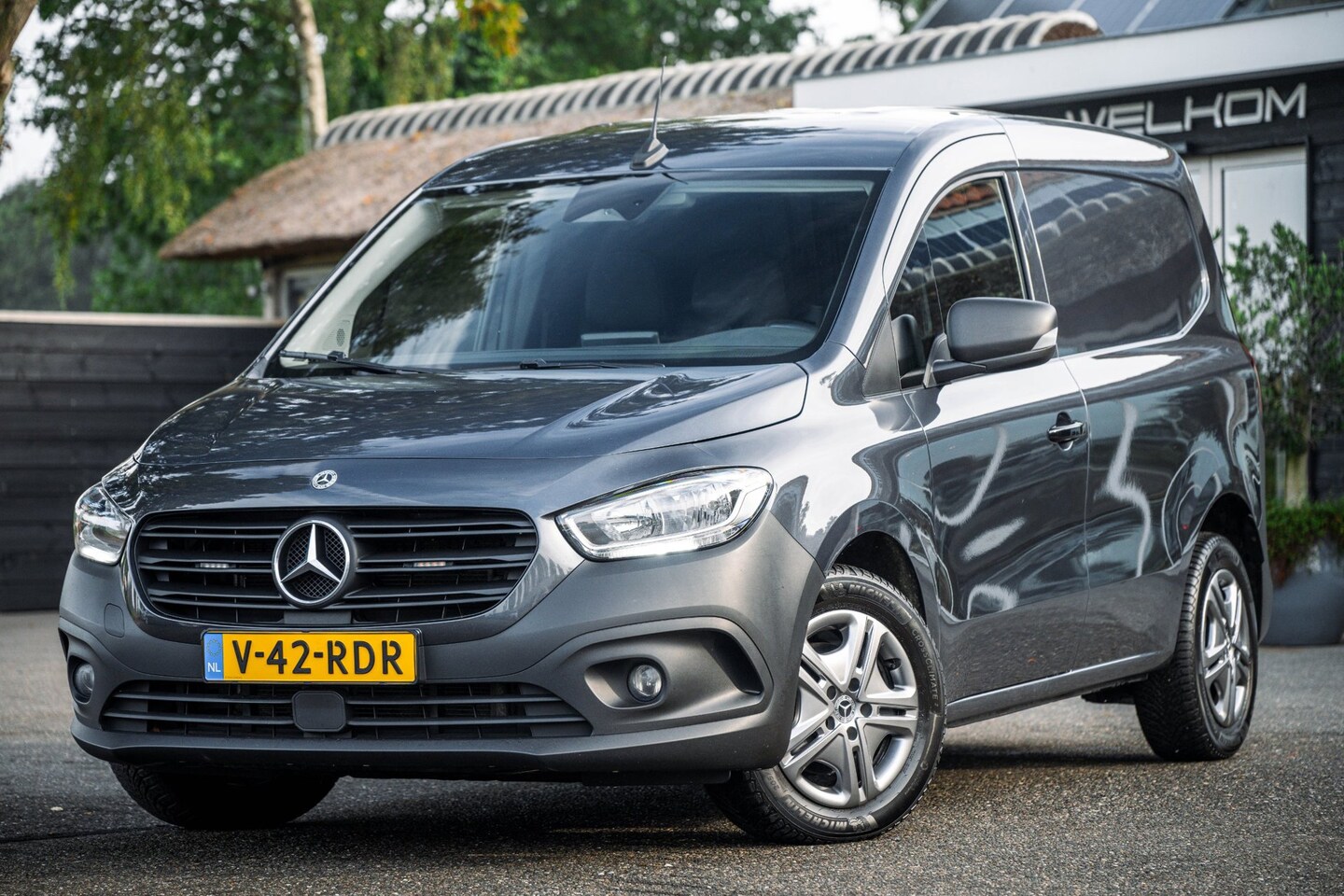 Mercedes-Benz Citan - 110 CDI L1 Pro I cruise I camera I stoelverwarming I trekhaak I - AutoWereld.nl