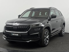 Skoda Kodiaq - 1.5 TSI 150pk DSG Sportline Business 7p. | NL Auto | Trekhaak | Panoramadak | Leder | 20"V
