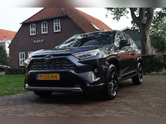 Toyota RAV4 - 2.5 Hybrid Style Limited Aut. | Stoel & stuurwiel verwarmd | Climate Control | Camera | Fu