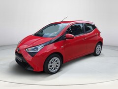 Toyota Aygo - 1.0 VVT-i x-play Automaat