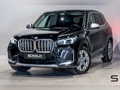 BMW iX1 - XDrive30 Launch Edition 67 kWh|Camera|CarPlay|BTW|1e