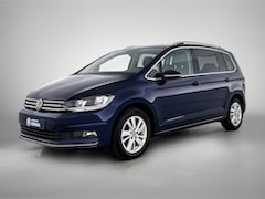 Volkswagen Touran - 1.5 TSI Highline Business 7p Automaat | Adaptive Cruise | Stoel/stuurverwarming | Parkeers