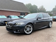 BMW 5-serie Touring - 520i Executive M Sport Lci|Nieuwe Ketting|Alcantara|Navigatie|18 inch M|Xenon|Nette staat