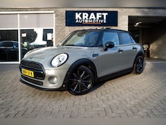 MINI 5-Deurs - 1.5 Cooper Chili Serious Business | PANO | Black Edition | Camera + PDC | LED Ring | Union