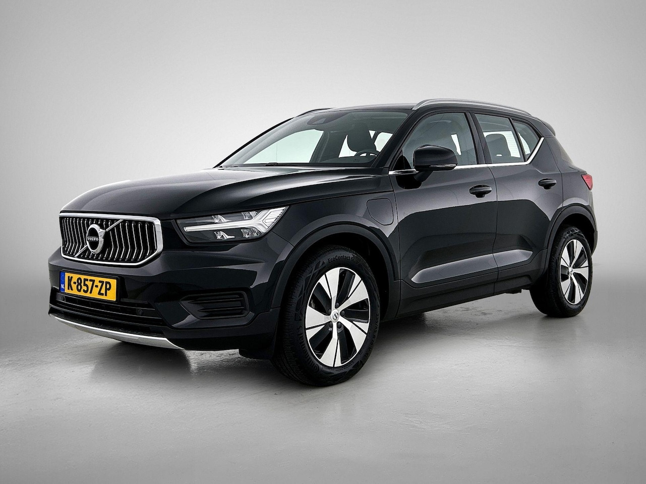 Volvo XC40 - 1.5 T4 Recharge Inscription Expression PHEV | 82,6% SOH | 1e Eigenaar | Origineel Nederlan - AutoWereld.nl
