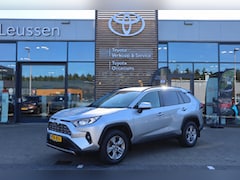 Toyota RAV4 - 2.5 HYBRID AWD DYNAMIC ANDROID/APPLE STOEL/VOORRUITVERW. LM-VELGEN P-SENSOREN CAMERA AD-CR